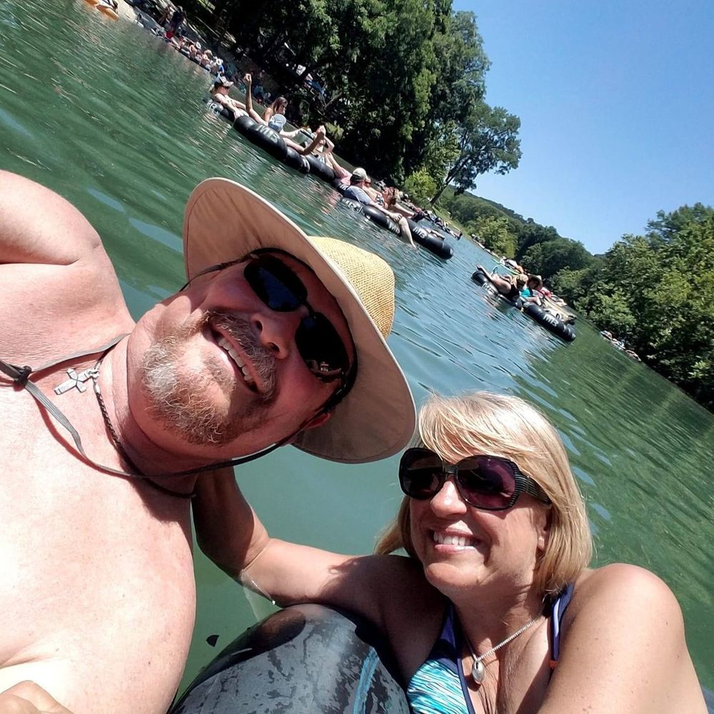 Meet your Posher, Wade